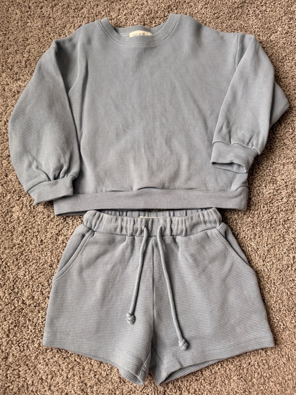 LAST CHANCE* Light Grey Blue Waffle Knit Sweatshirt & Shorts Set Kids 4/5T
